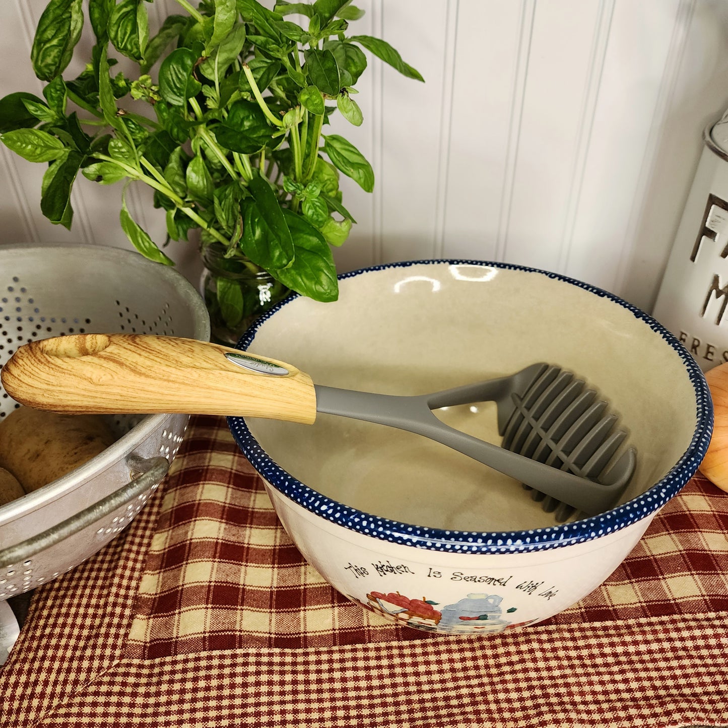 Studio Cuisine Faux Wood Nylon Masher