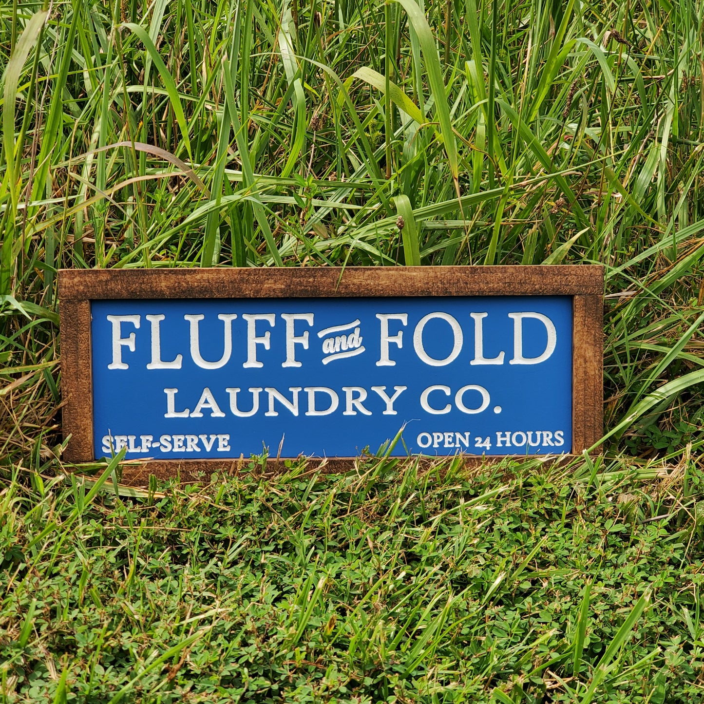 Fluff and Fold Laundry Sign