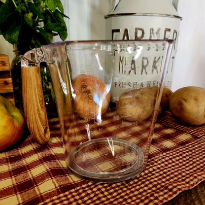 2.5c Measuring Cup