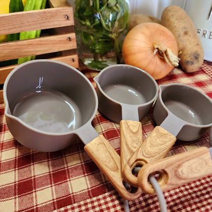 Measuring Cups